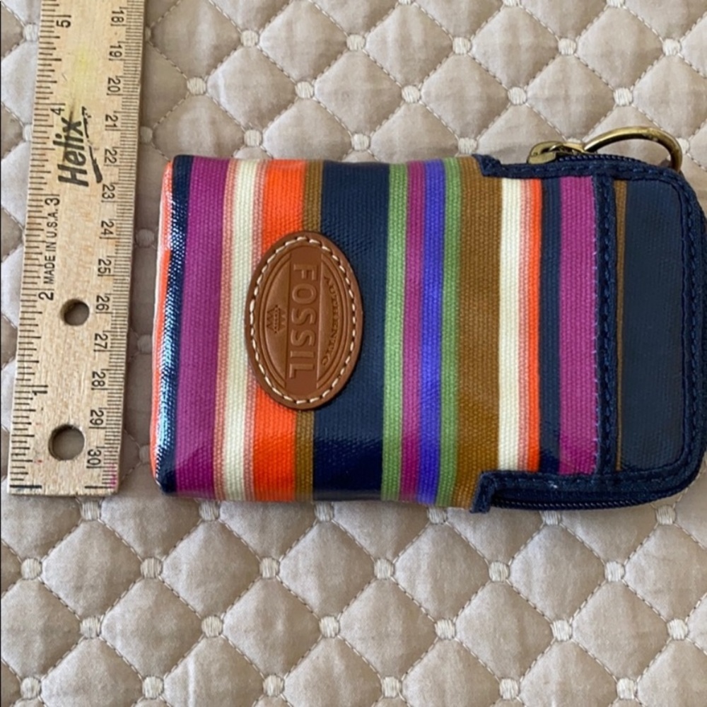 Fossil Multi-Color Striped ‘Keyper Wristlet’ - image 4